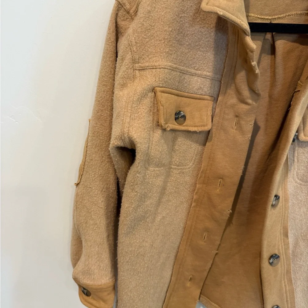 BKE Youth Tan Shacket Jacket Size Medium Boho Casual